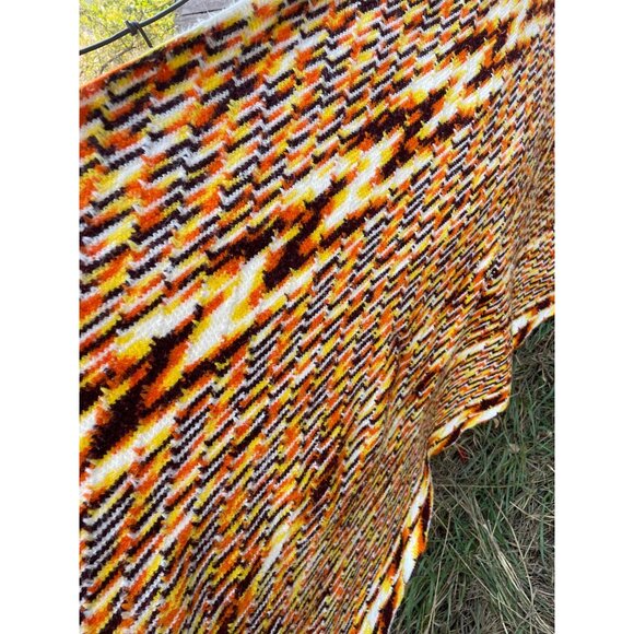 Vintage 1970s Crochet Afghan ZigZag pattern Fringe Orange Brown - Picture 14 of 16